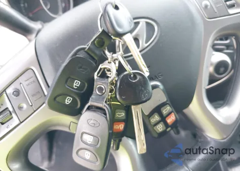 2012 Hyundai Tucson Gls z USA, uszkodzony, nr VIN KM8JUCAC1CU479573